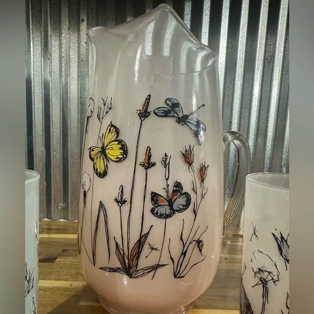 Perfect condition Vintage Gay Fad Meadow from the Gaite collection(Butterflies) - Picture 2 of 9